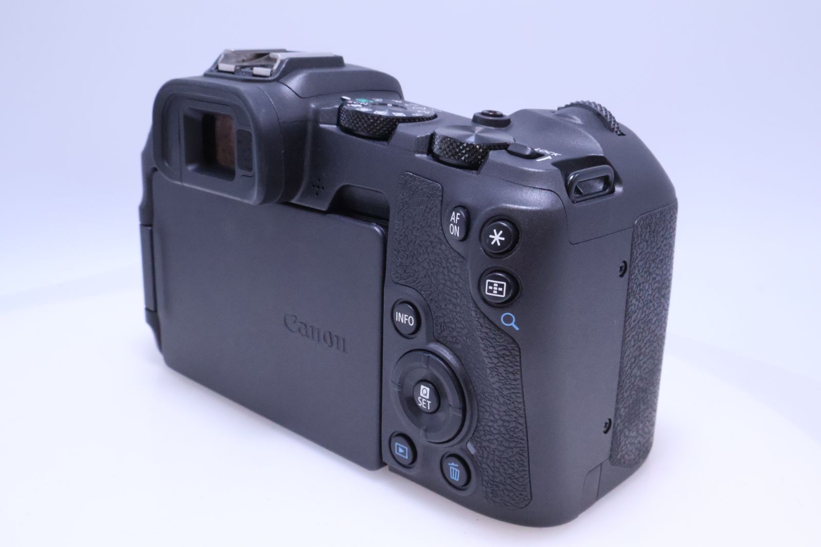  9 000回以下 Canon EOS RP ボディ ブラック APS C ミラーレス一眼カメラ ミラーレス一眼 デジタルカメラ