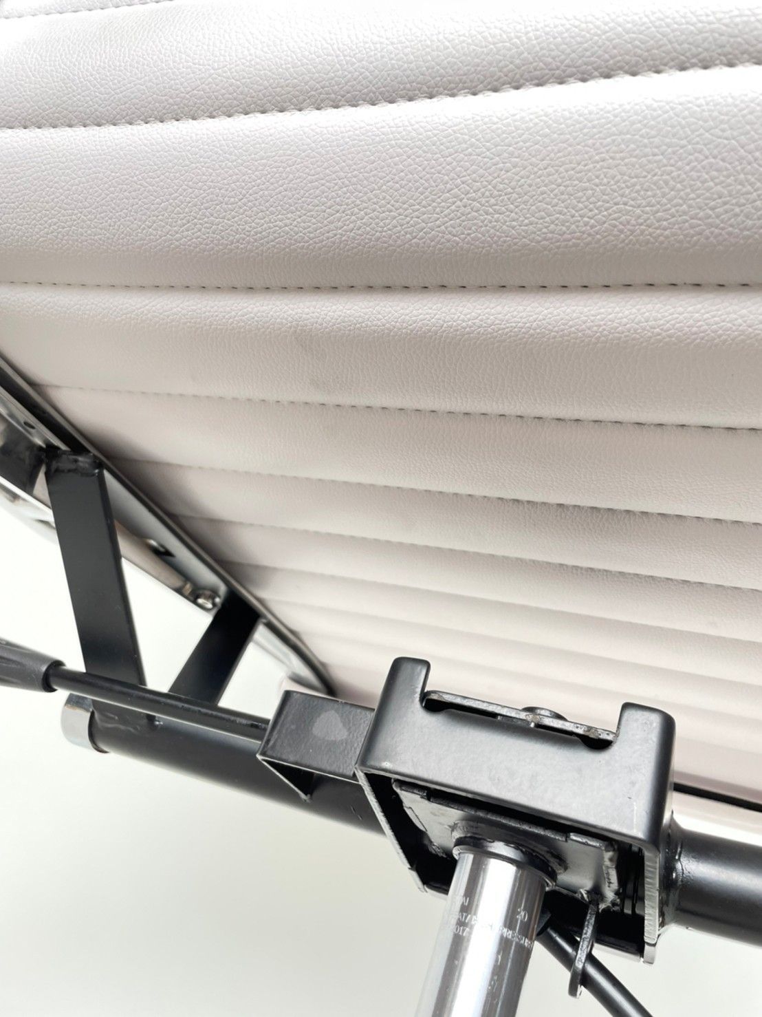 オフィスチェア