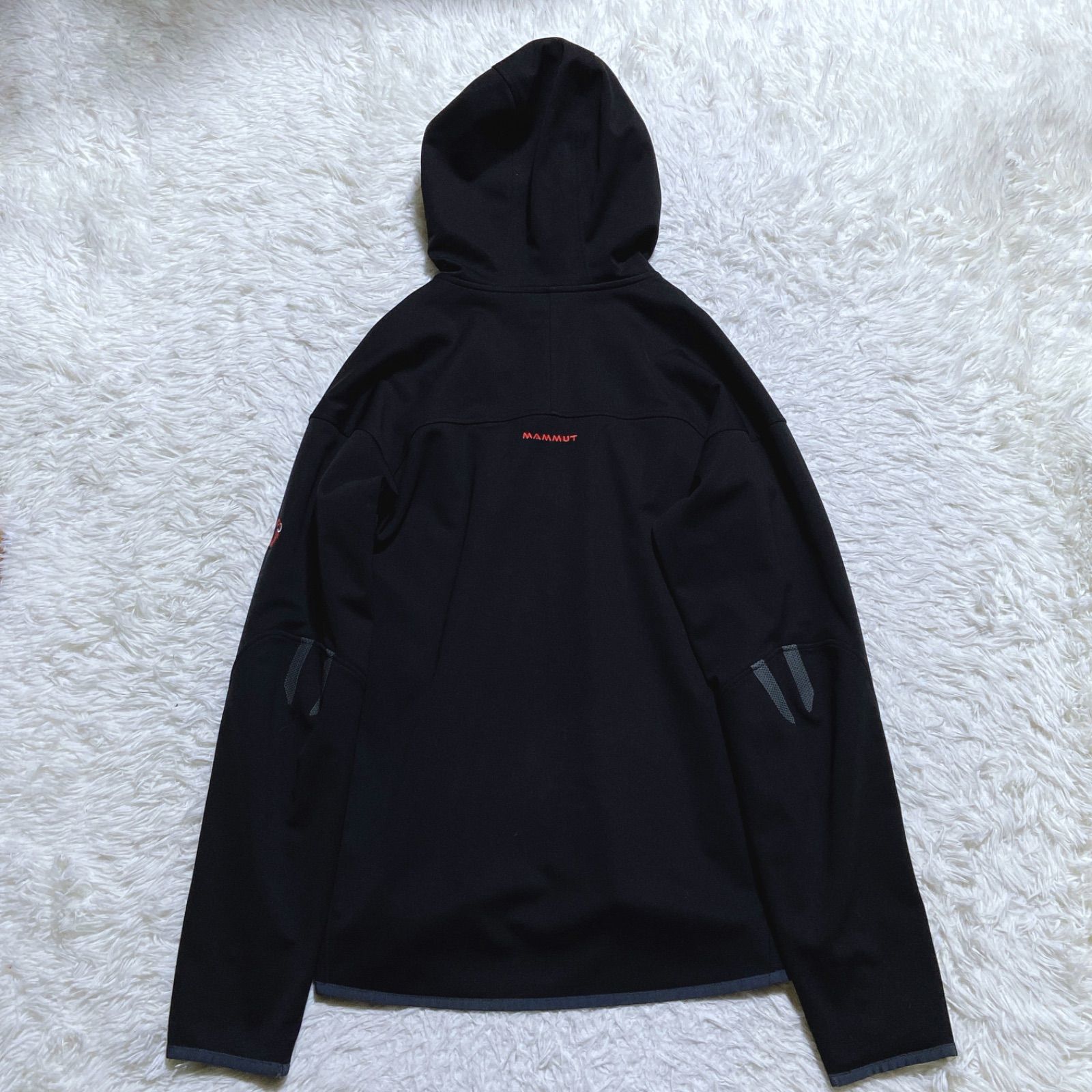 Mammut マムート ソフトシェルジャケット フーディ 大きいサイズ ワッペン プリント 黒 サイズ2XLメンズ OLIVEOS_COM_TR