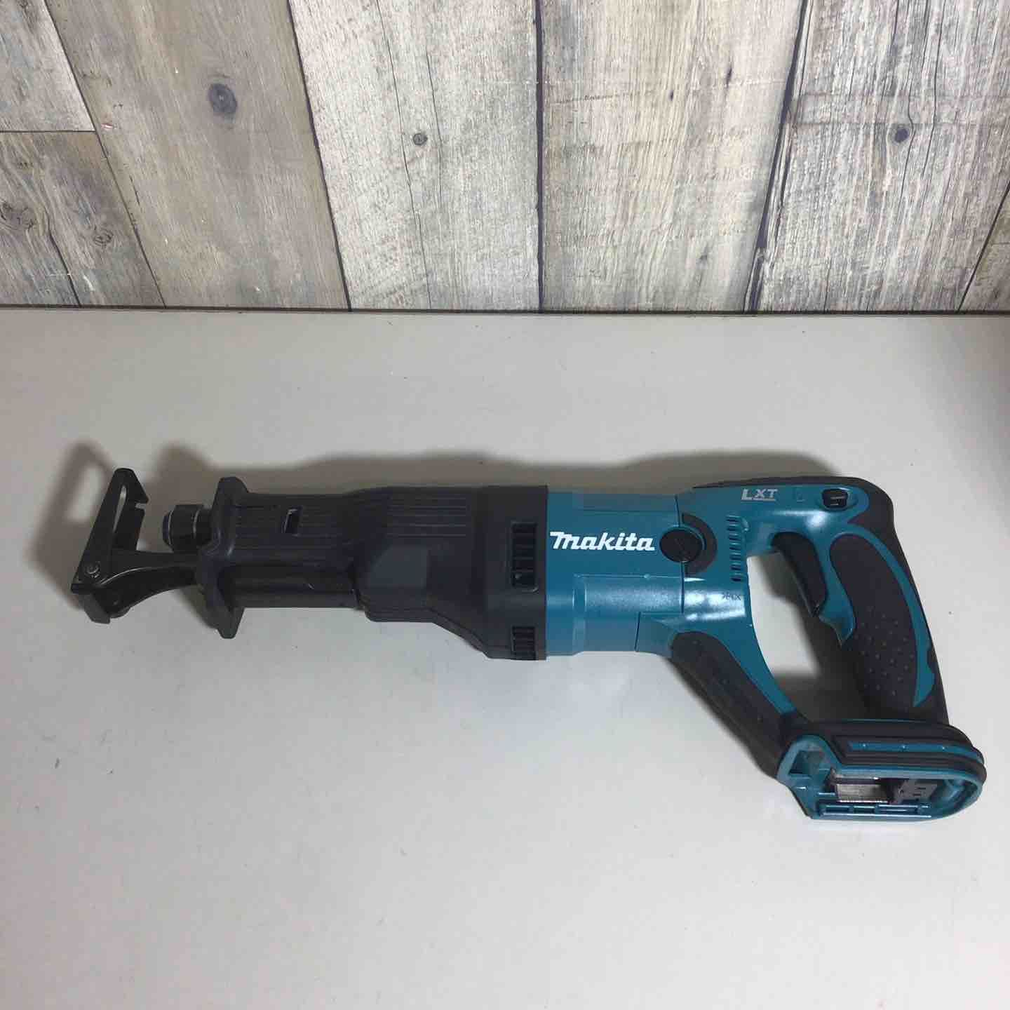 マキタ makita コードレスレシプロソー JR141DRF 戸田店
