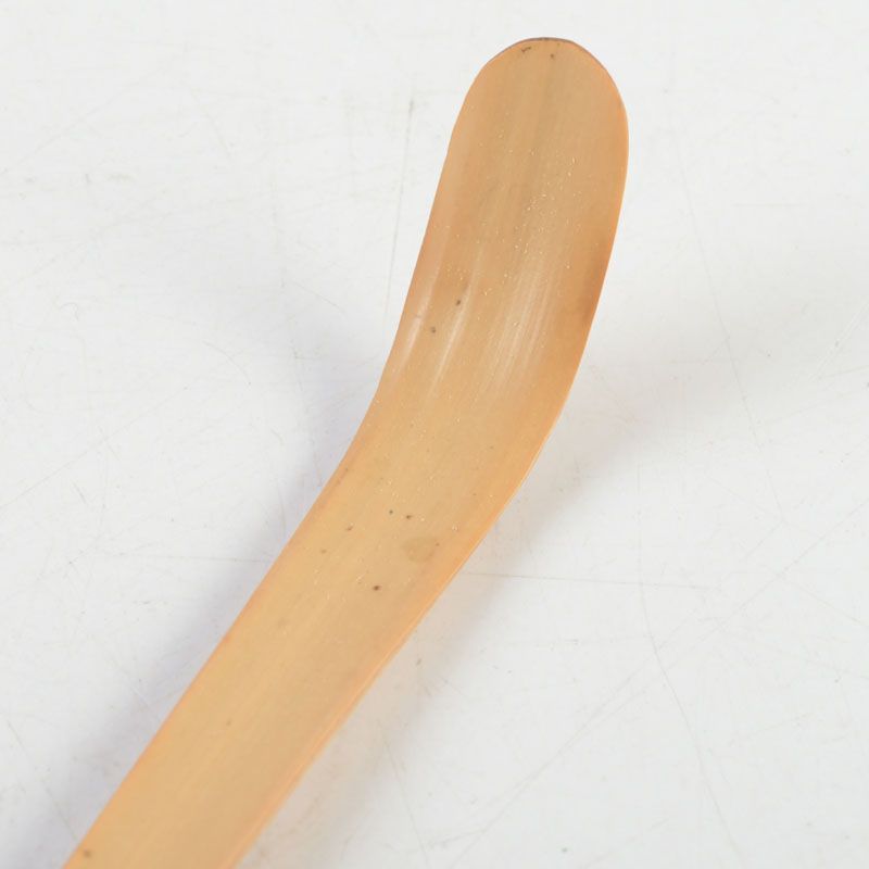 茶道具　前大徳　藤井誡堂作　茶杓　銘「好日」　共筒共箱　V　8123 茶道具 大徳寺 三玄院 藤井誡堂作 茶杓 銘「苔清水」 共箱 C S237