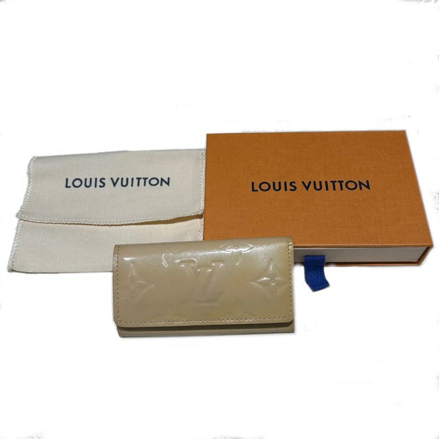 LOUIS VUITTON ルイ ヴィトン キーケース4連 ミュルティクレ4 M90082 キーケース ヴェルニ ローズアンジェリーク レディース