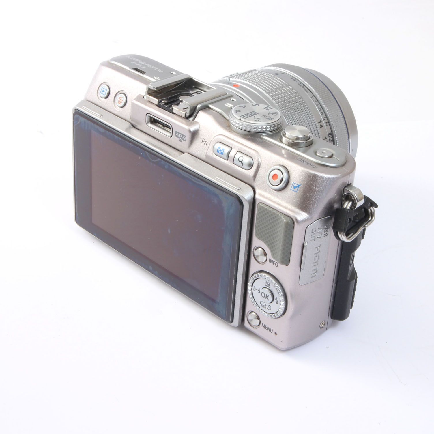 【完全セット】SONY α7III極美品！17609回/20万 すぐ撮影可能 完全セット】SONY α7III極美品！17609回/20万 すぐ撮影可能 完全セット】