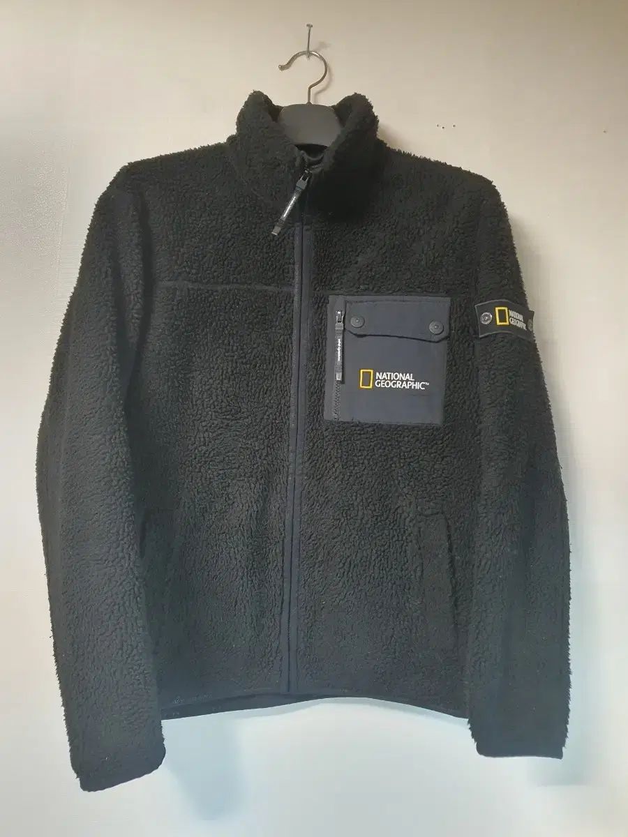 ナショナルジオグラフィック ブラック フリース