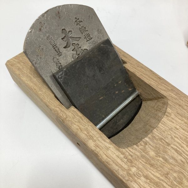 大寿 大外丸鉋 65mm 寸六 伝統切味完全本仕込鉋 外丸かんな カンナ≡DT6821