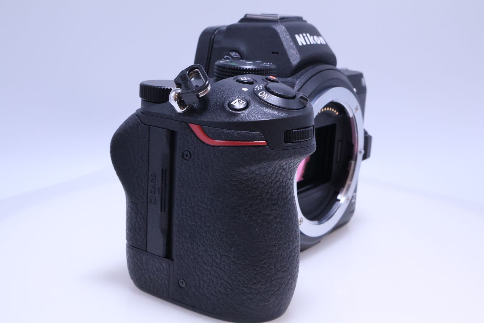 ボディ ブラック