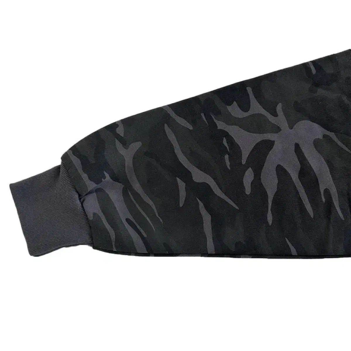 フードジップアップ