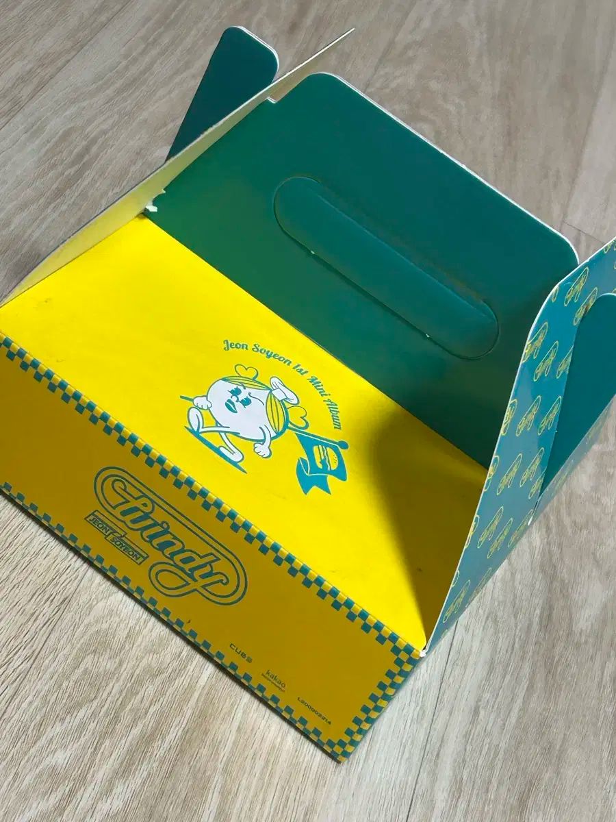 ソヨン SOYEON ジョンソヨン ソロ アルバム 윈디