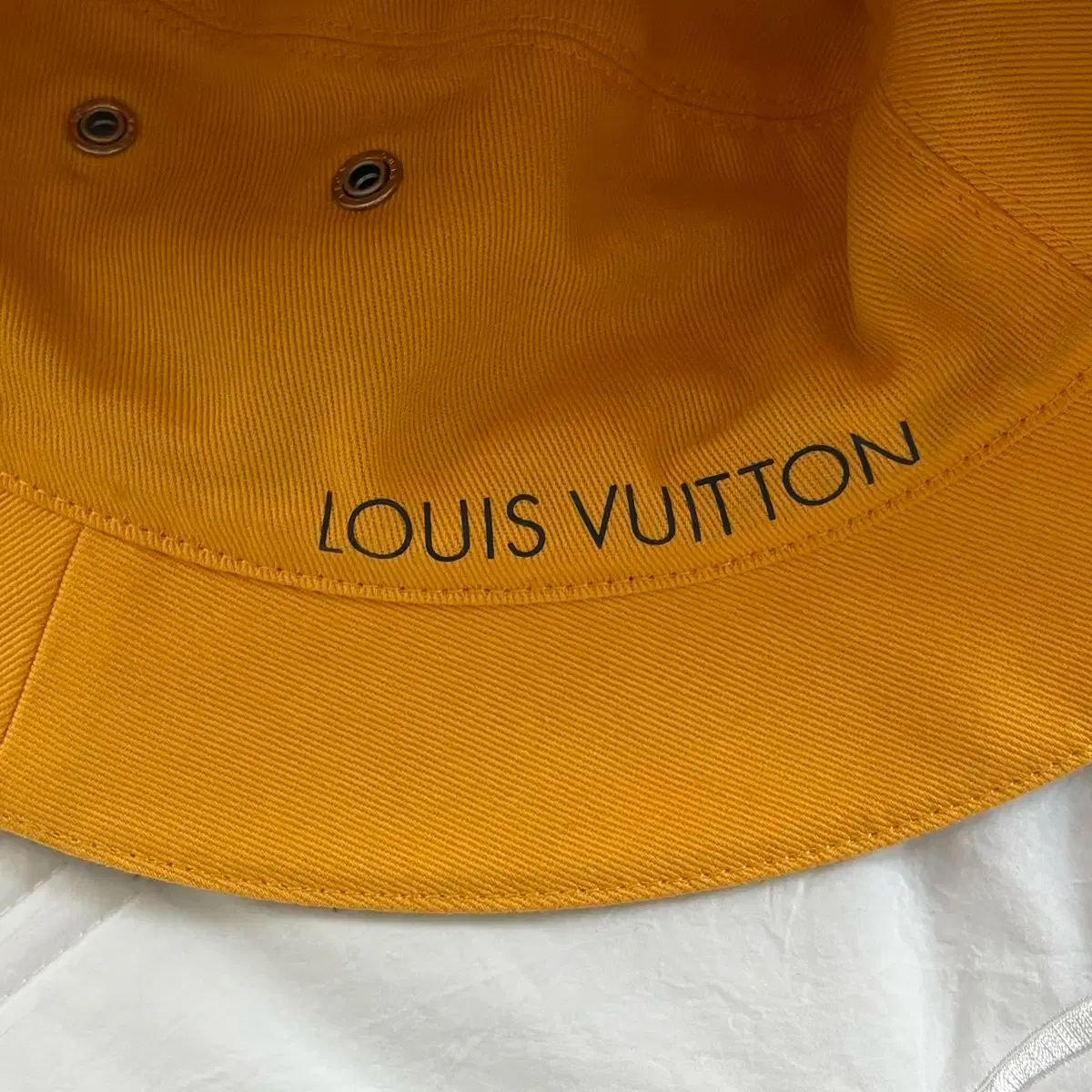 ブラックデニム