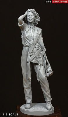 ライフミニチュア LM 12002 1 12 アッタガールズ WWII イギリス空軍ATA パイロット モデル