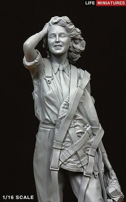 ライフミニチュア LM-16005 1 16 アッタガールズ WWII イギリス空軍ATA パイロット