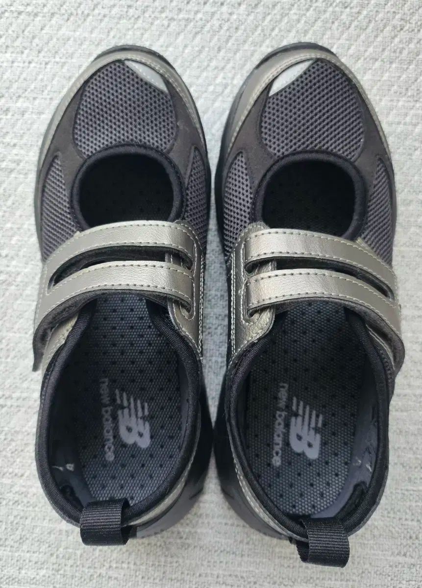  ニュー ンス ブリーズ ガンメタル TS 2502 240 cm フラットシューズ バレエシューズ パンプス