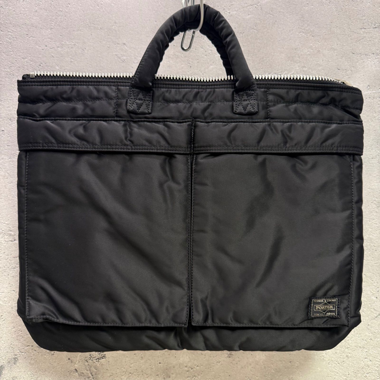 PORTER ポーター TANKER タンカー 2WAY ブリーフケース ビジネスバッグ ナイロン ブラック 吉田カバン A4収納 軽量 通勤 出張 光沢あり
