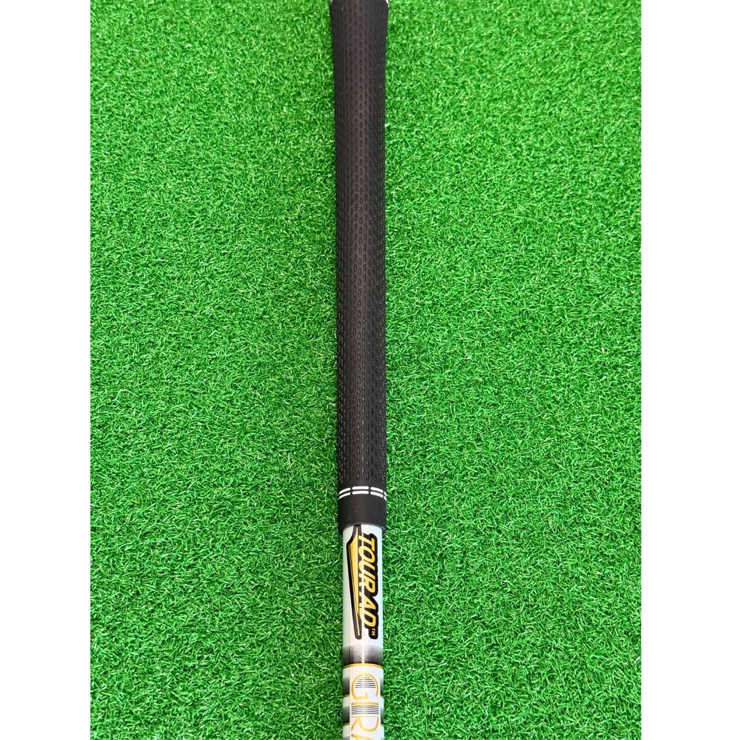 タイトリストFW#7用スリーブ付シャフト グラファイトデザイン TOUR AD