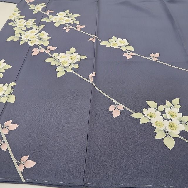 ❁tomihisa❁新品 本加賀友禅 新納智英 落款 桜 着物 正絹 仕付け糸付