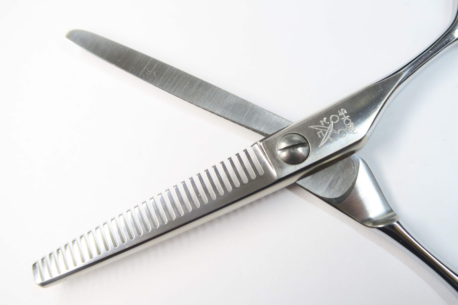 AKKOHS A5528 美容理容シザー Cランク【AKKOHS アコス】 A5528 セニング 美容師・理容師 5.5インチ