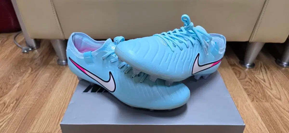 275mm NIKE ティエンポ レジェンド10 エリートAG