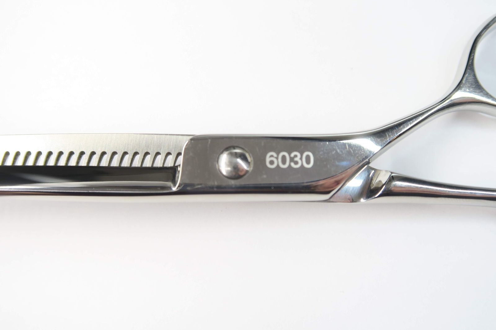 Cランク【AKKOHS アコス】 HR6030 セニング 美容師・理容師 6.0インチ