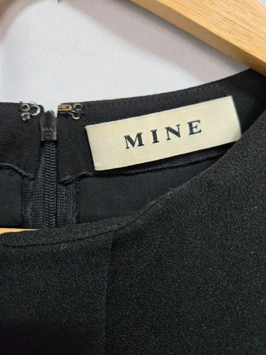 シルク ブラウス