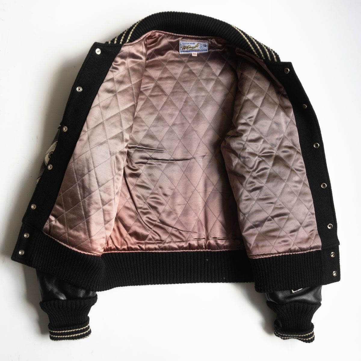 美品】WHITESVILLE【フルデコ レザースリーブ スタジャン】40