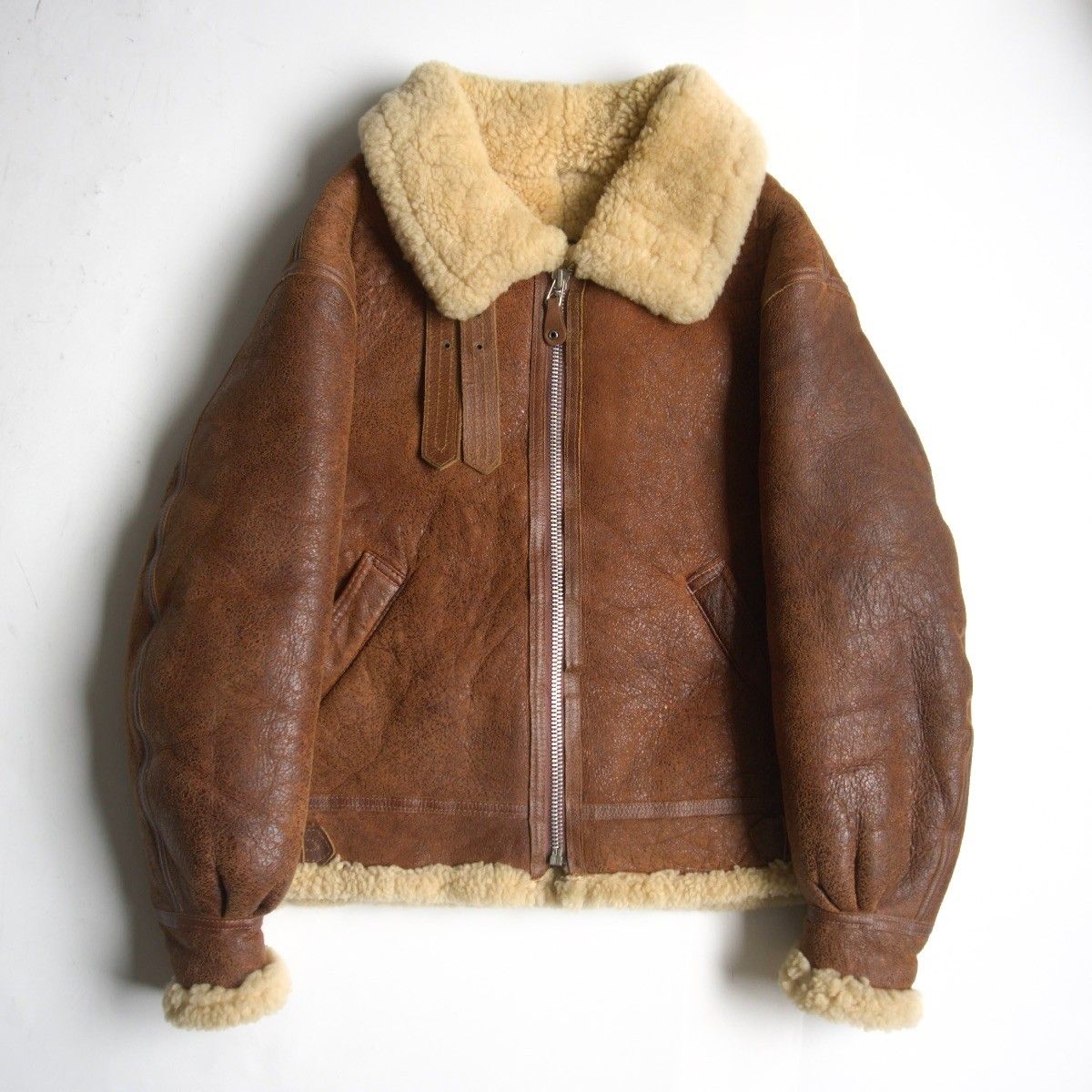 雰囲気抜群 AVIREX B-3 ムートンボンバージャケット 40 アヴィレックス フライト レザー ジャケット 25110242