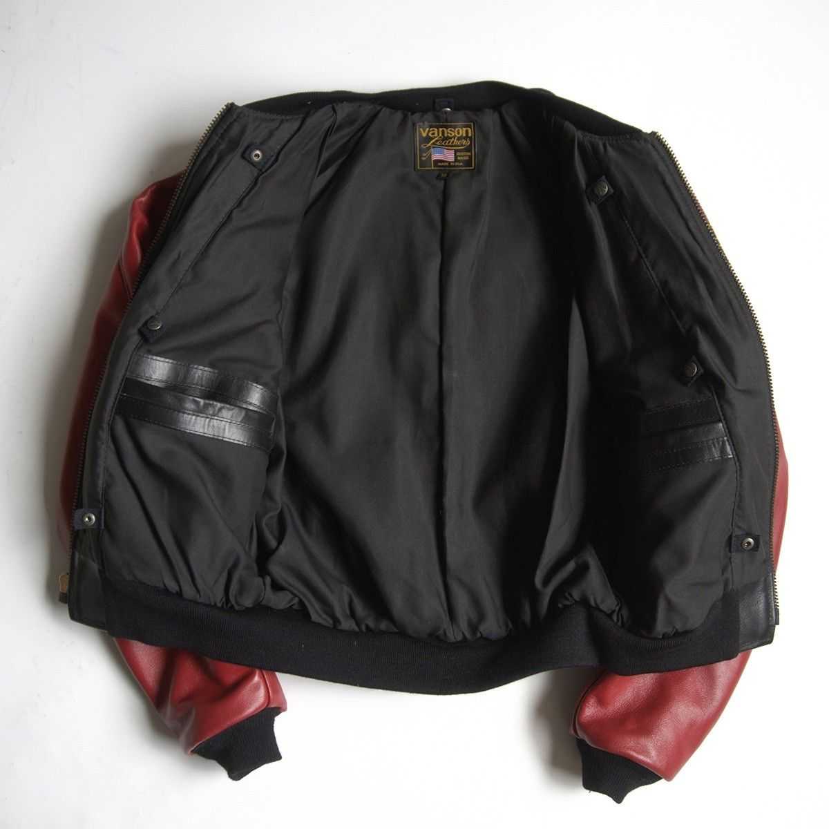 VANSON 米国製 TJV オールレザー スタジャン レザージャケット 36 美品】 VANSON 【TJP オールレザー スタジャン】38 ブラック レッド