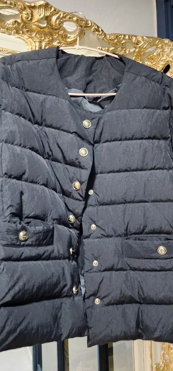 ゴールドボタン