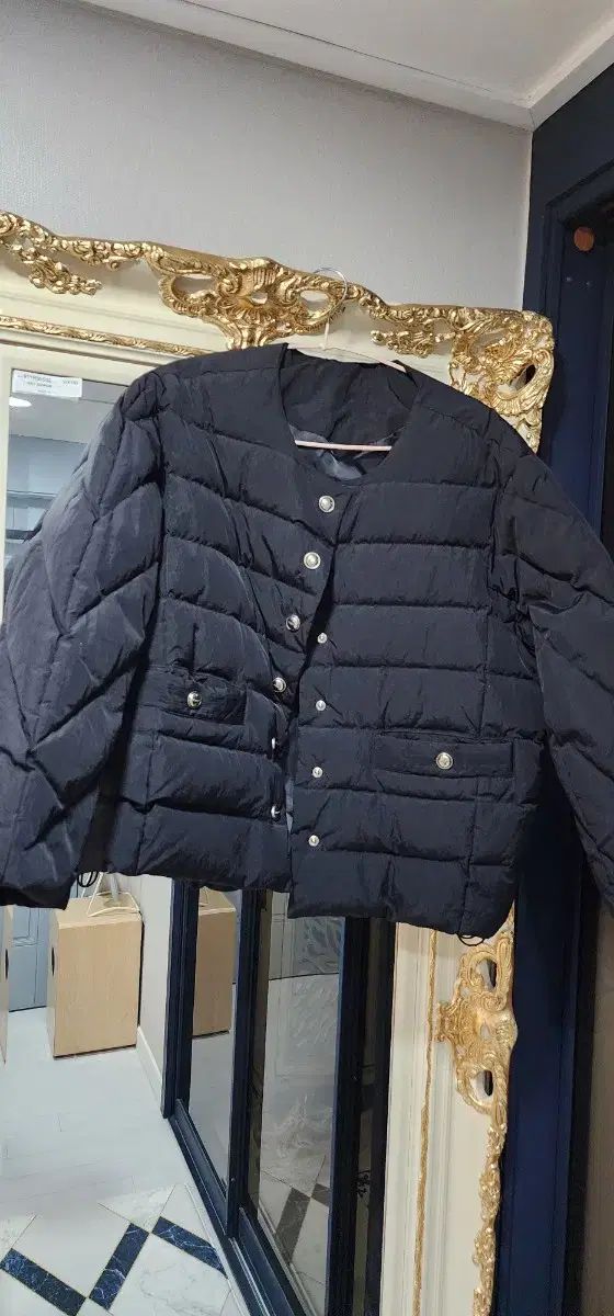 ゴールドボタン