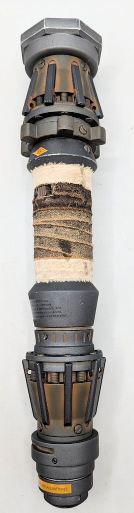 DISNEY STORE STAR WARS GALAXYS EDGE LEGACY LIGHTSABER HILT REY SKYWALKER