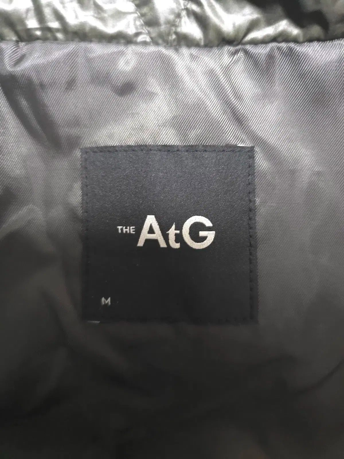 M the AtG 24FW ジップアップベルト グースダウン フード ダウン ベスト 2025