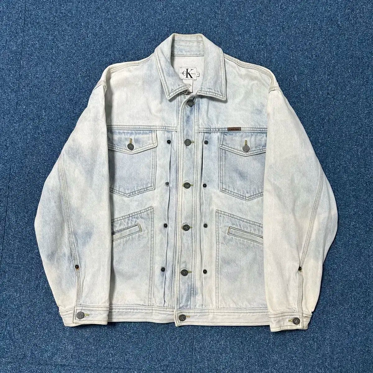 カルバン・クライン デニムジャケット