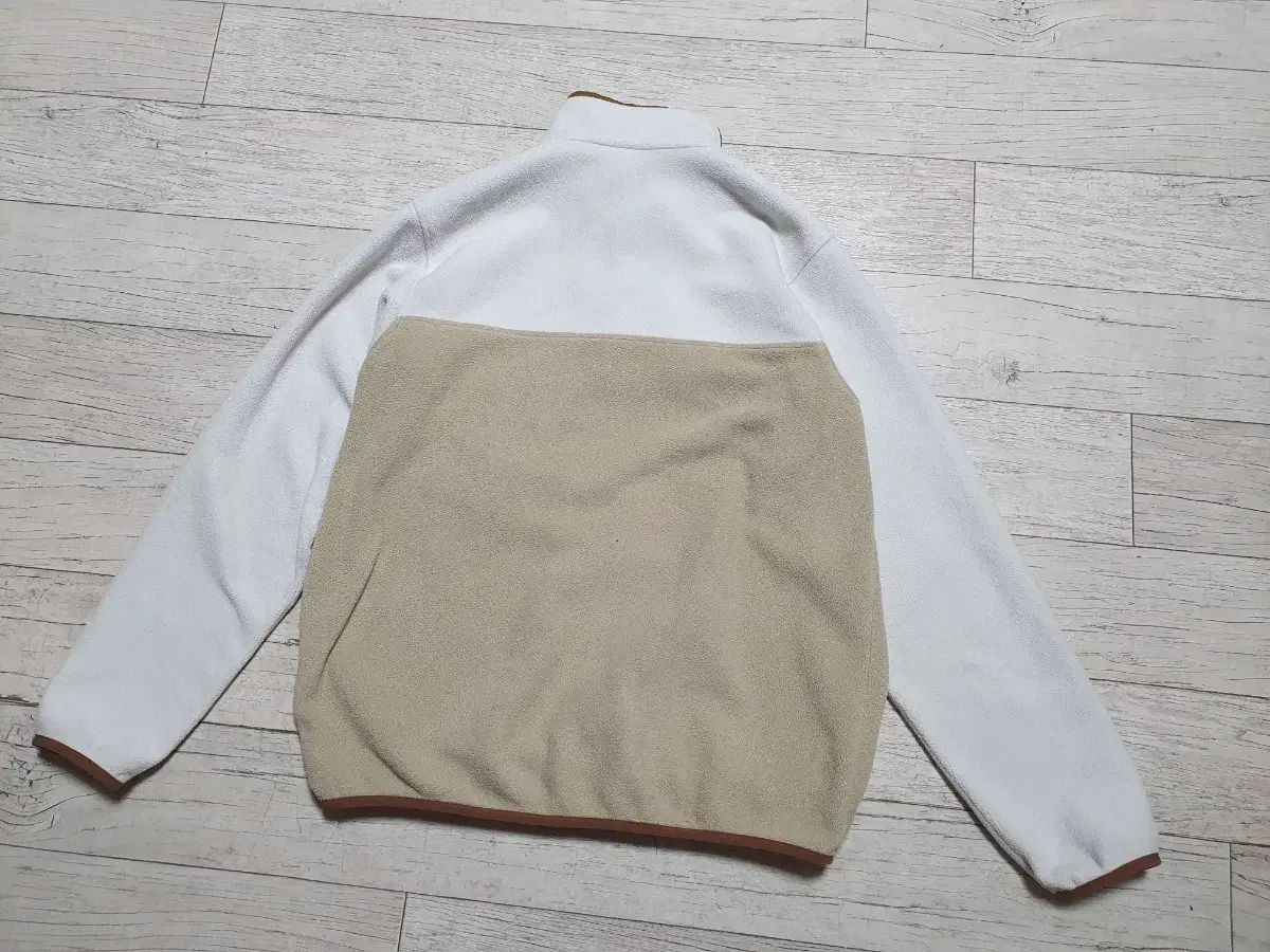 ウィメンズ シンチラ