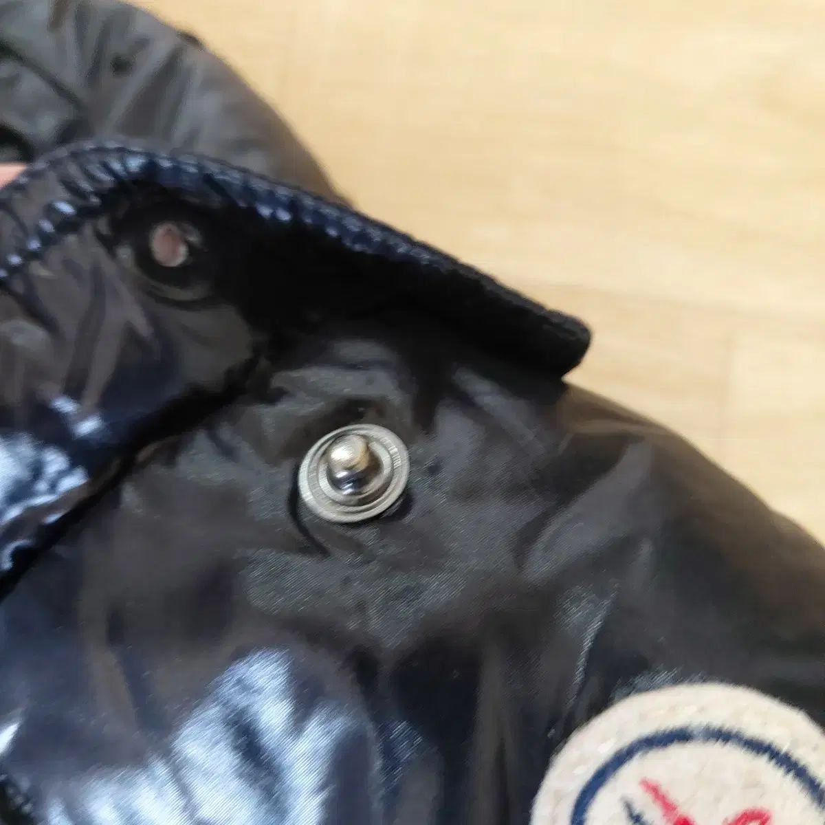 ブラック ダウン