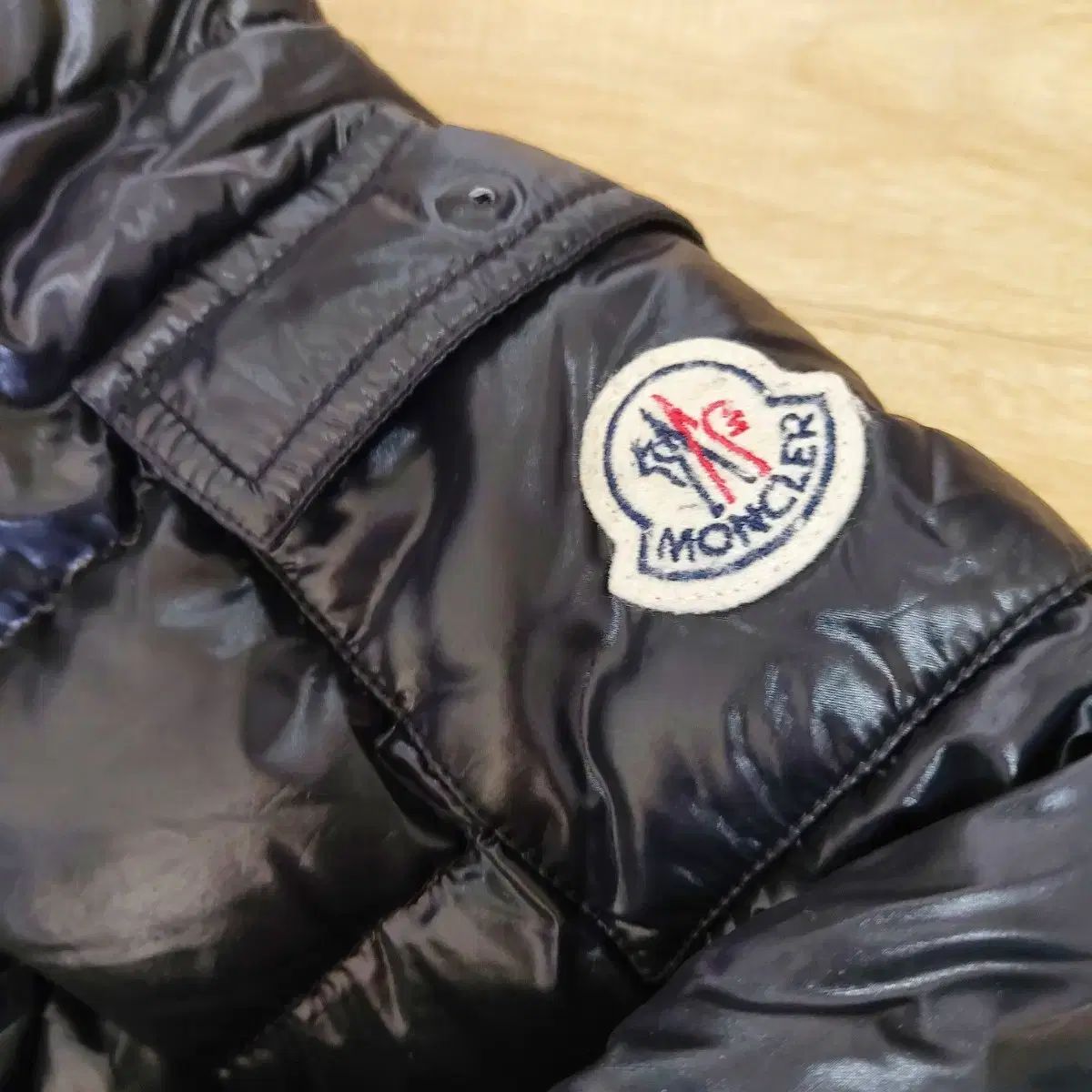 MONCLER モンクレール ブラック ダウン ジャケット