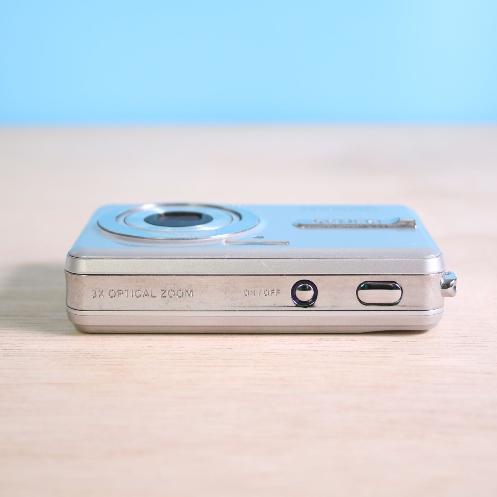 コンパクトデジタルカメラ コンデジ