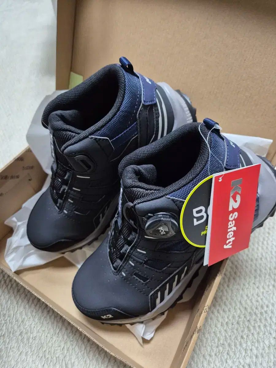 K2 セイフティー フットウェア 安全靴