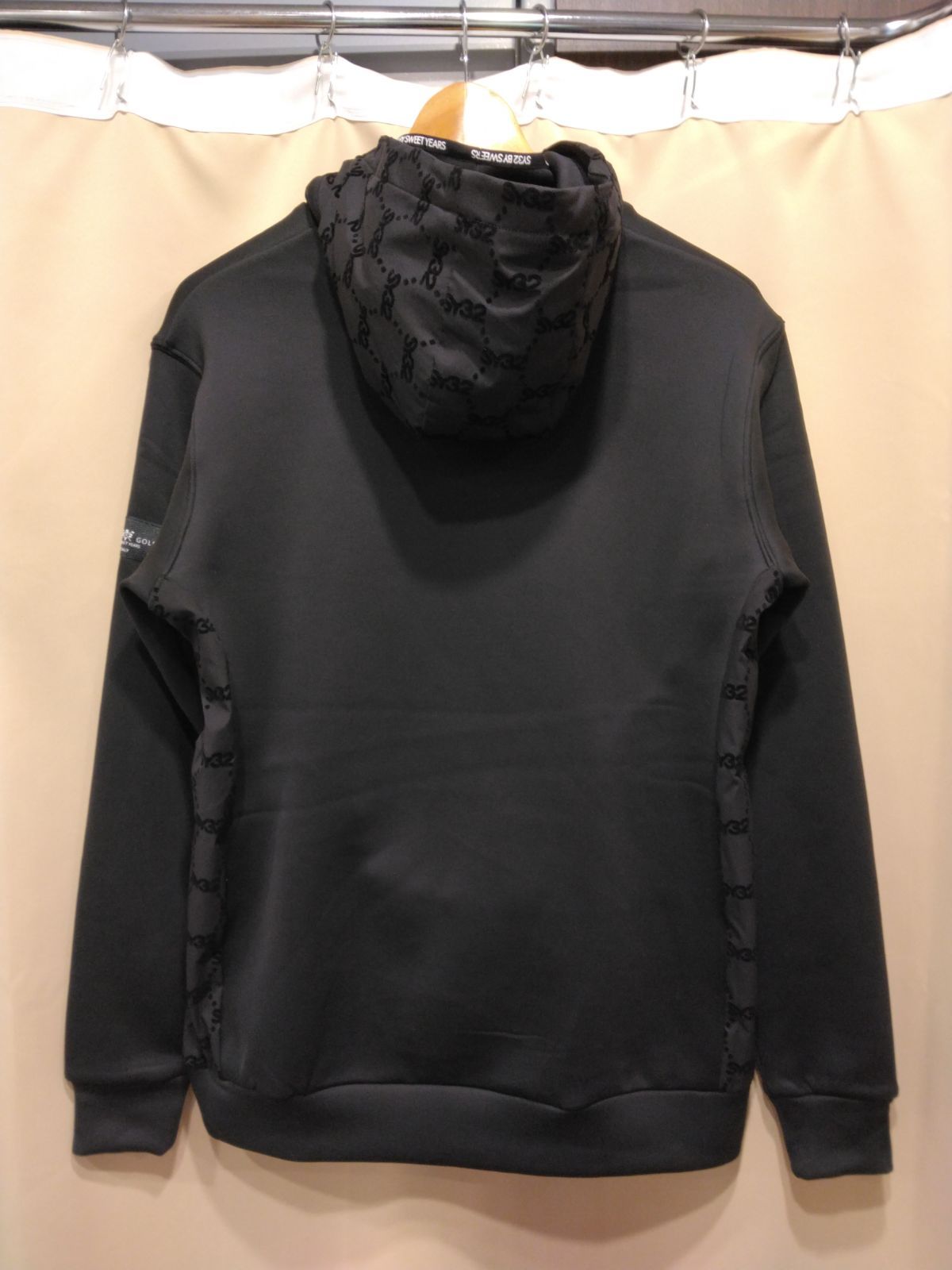 SY32 GOLF SYG-25A1-29 ゴルフウェア KARUISHI × SYJQ HOODIE 長袖 メンズ 日本正規品 2025秋冬モデル 日本正規品 新品未使用】SY32 GOLF SYG-25A1-29 ゴルフウェア KARUISHI × SYJQ