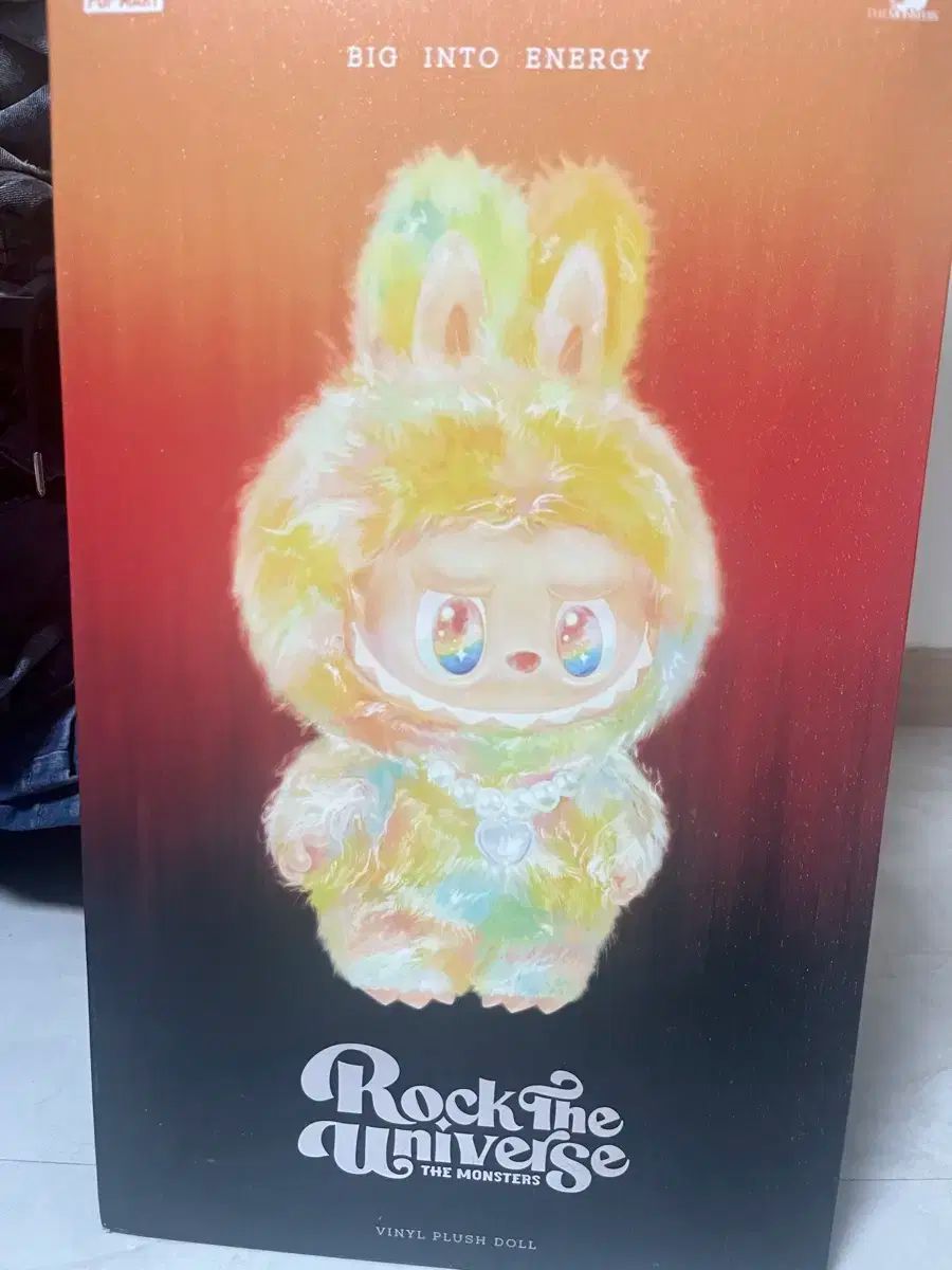 Labubu ROCK The Universe