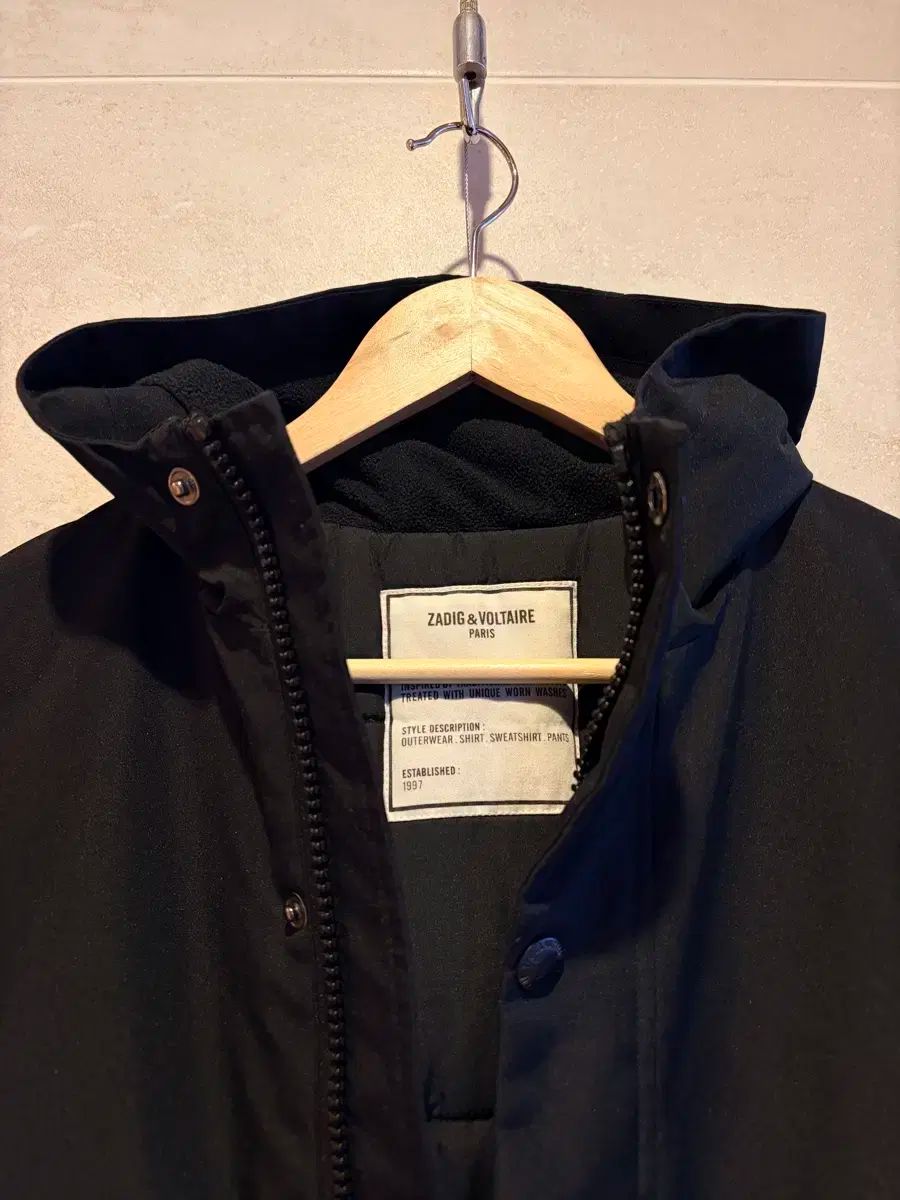 ZADIG- ザディグ エ ヴォルテール キッズ フード ダウン 8歳 ブラック 男の子