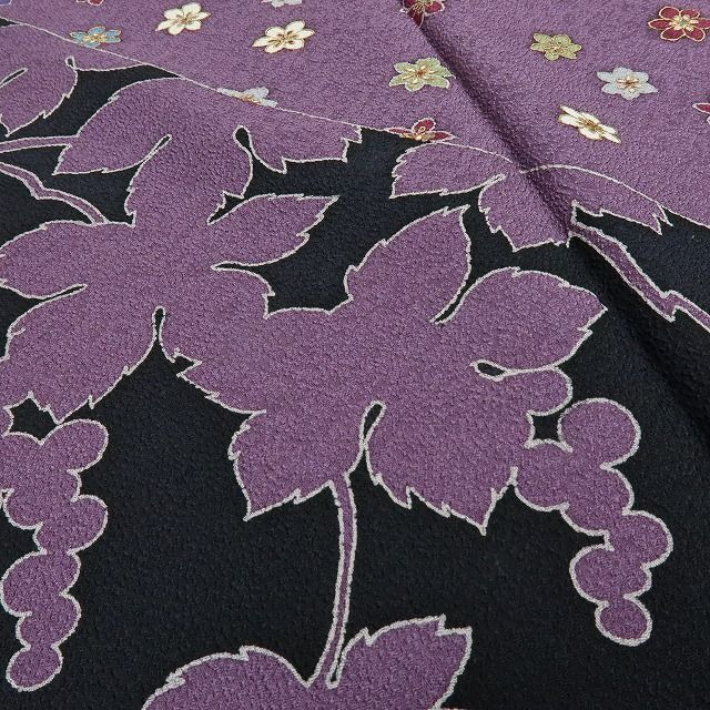 野ぶどうと菊「千地 泰弘」紫色・訪問着・美品・正絹・トールサイズ　N‐25 野ぶどうと菊「千地 泰弘」紫色・訪問着・美品・正絹・トールサイズ N