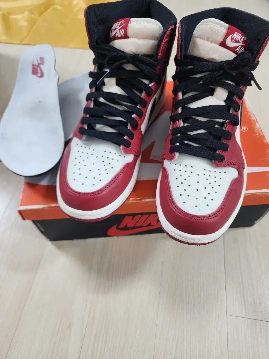 265 NIKE ジョーダン1 レトロ ハイ OG シカゴ 2025