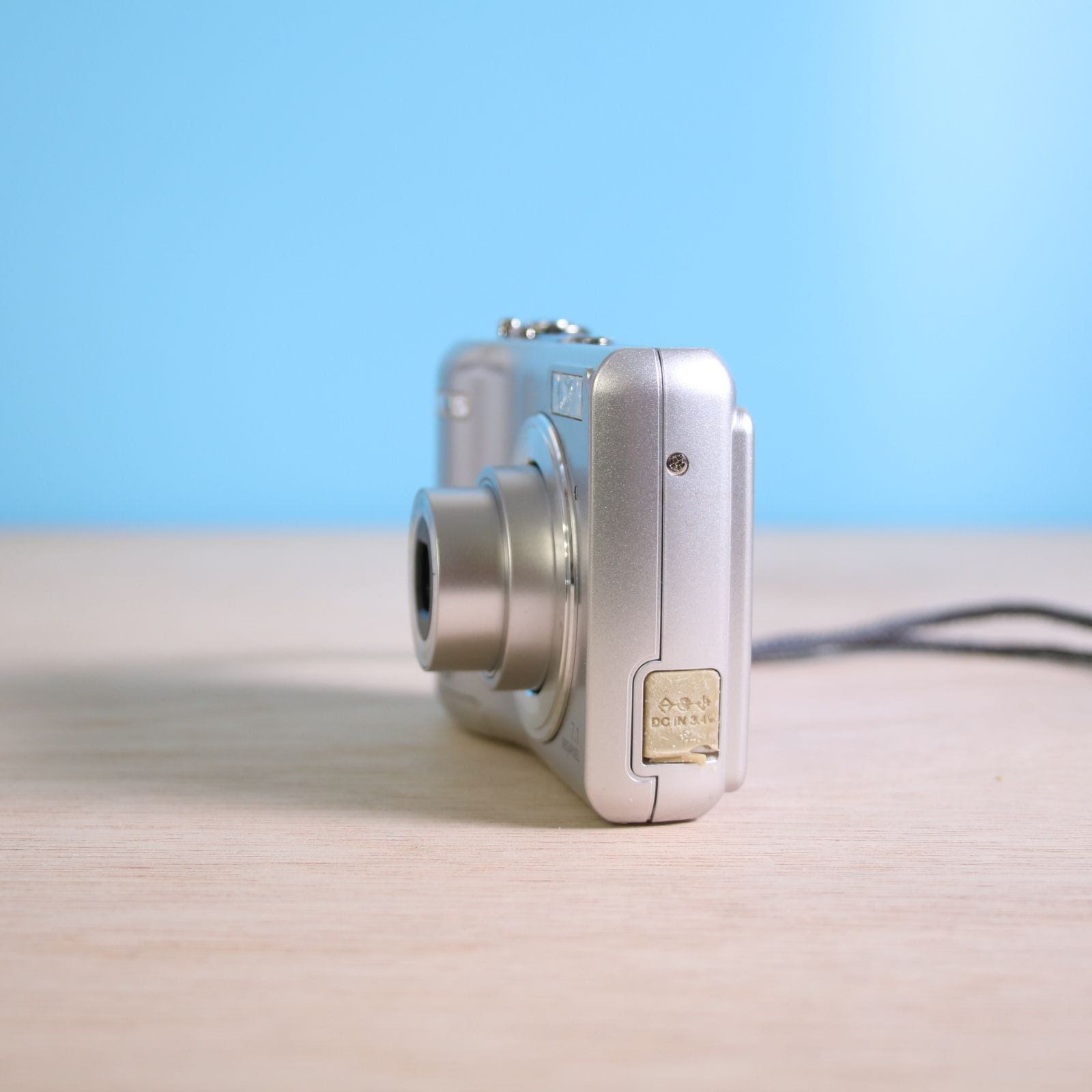 ❁美品❁オリンパス OLYMPUS FE-210 単三電池式 コンパクトカメラ