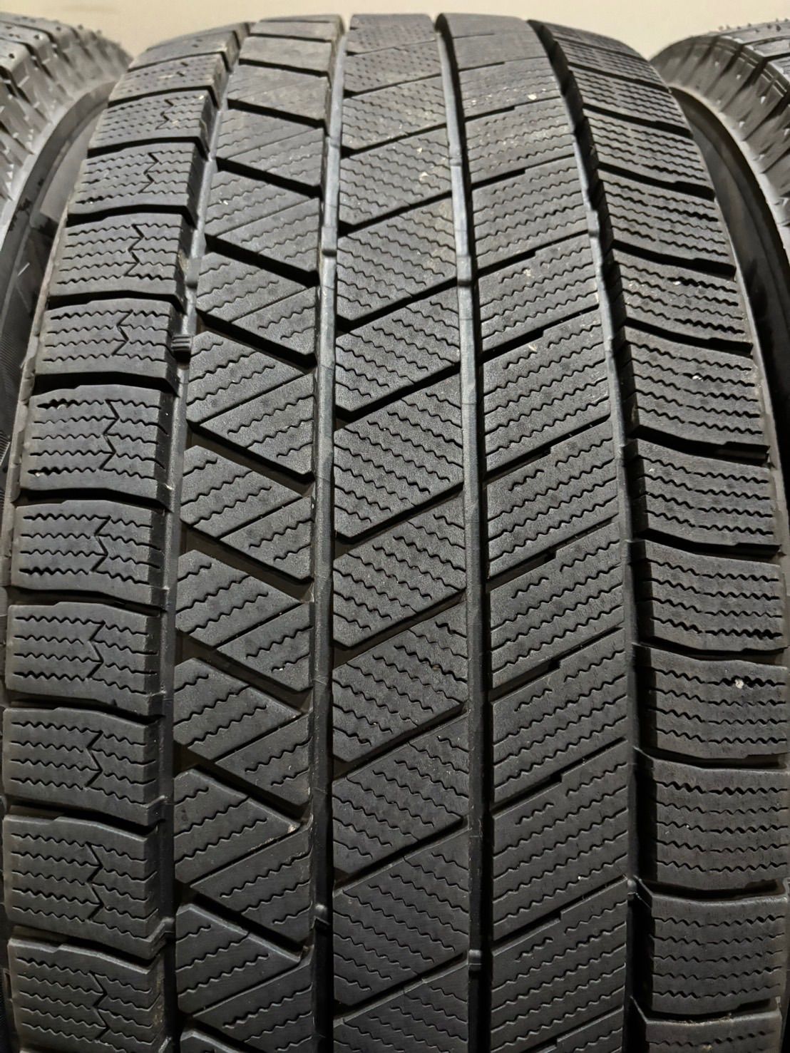  215 55 R 17 VRX 3 22年製 スタッドレス 4本 ブリヂストン ブリザック クラウン ヴェゼル CX 4 K 618 17インチ スタッドレス