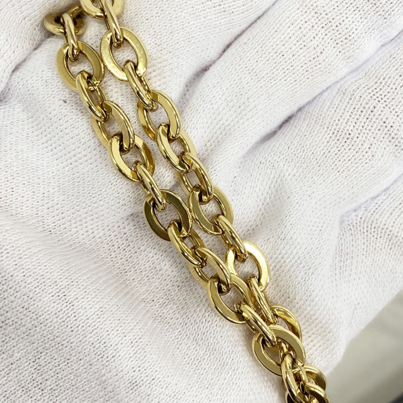 エベヌレディース