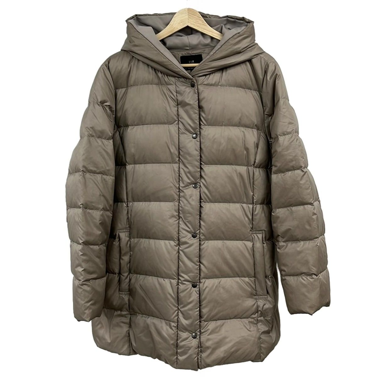 23区 ニジュウサンク ダウンコート サイズ48 XL レディース - グレーベージュ 長袖 ジップアップ 冬