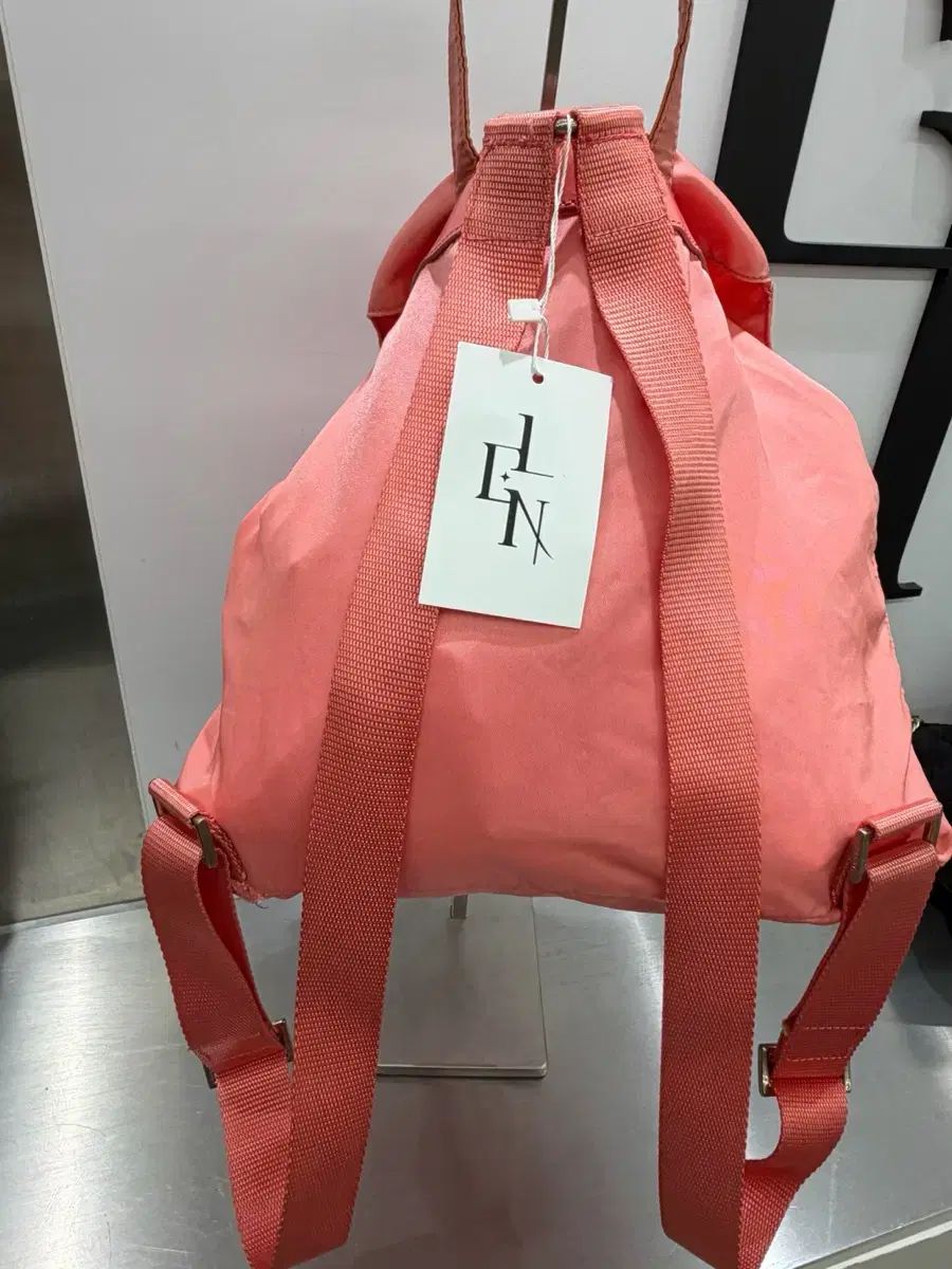 プラダ バックパック