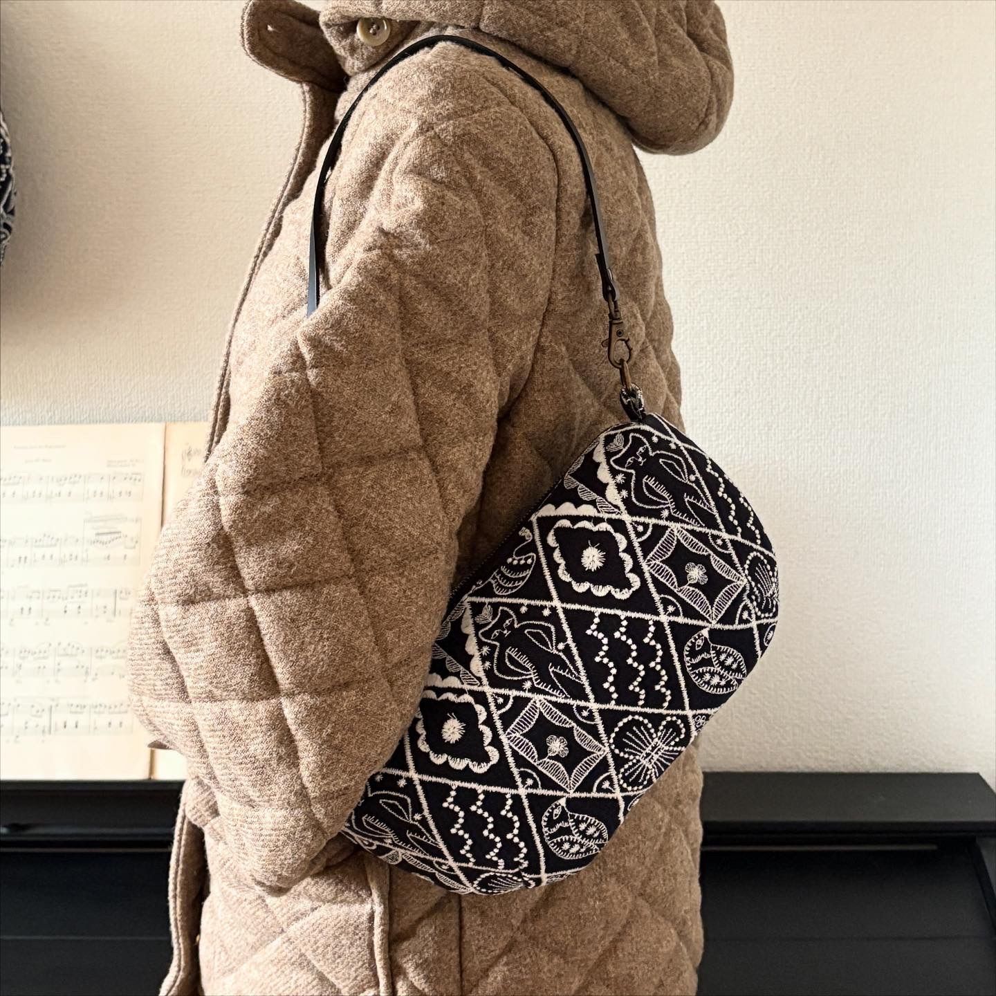 ハンドメイド ミナペルホネン 小ぶりショルダーバッグ symphony