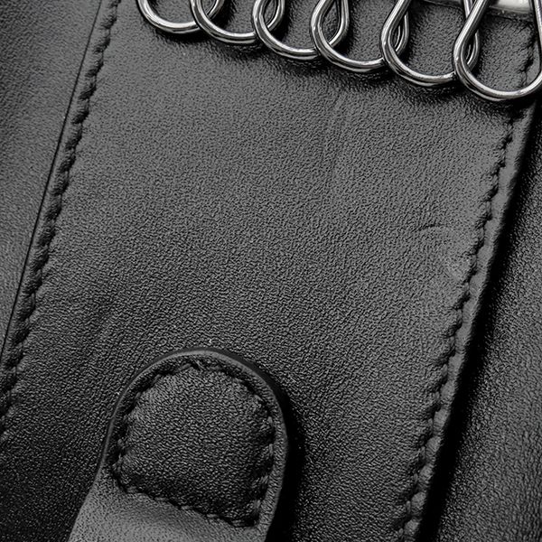 レザー ブラック