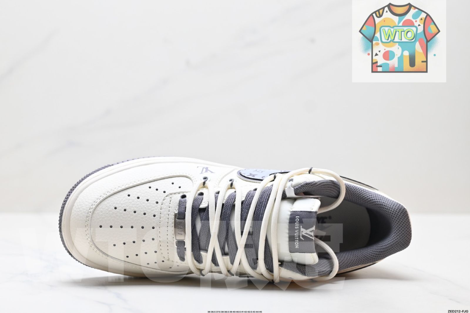 今日 Nike AIR FORCE 1‘07 LV 8 在庫 価格