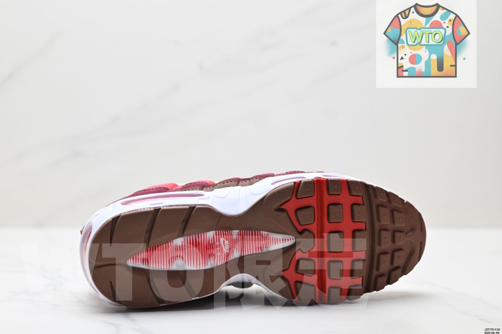  今日 NIKE AIR MAX 95 TT 在庫 価格 復古ランニング エアクッション マルチユーススニーカー スニーカー 靴